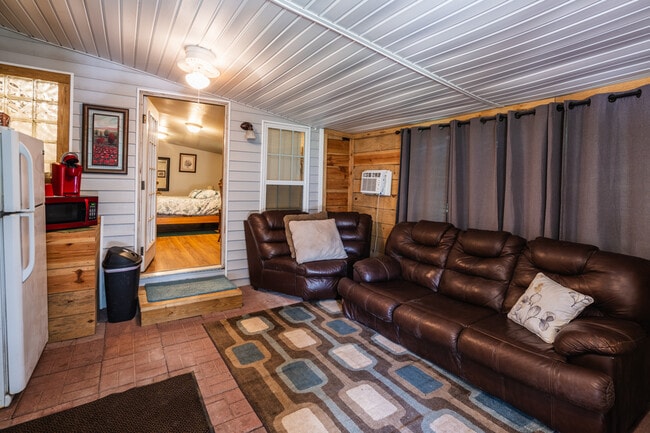 95 3rd St in Ludowici, GA - Building Photo - Building Photo