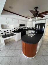 5638 Country Lakes Dr in Sarasota, FL - Building Photo - Building Photo