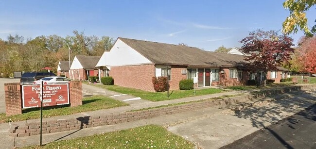property at 507 W 6th St