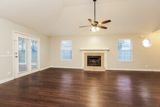 2922 Churchill Ln in Thompson's Station, TN - Building Photo - Building Photo