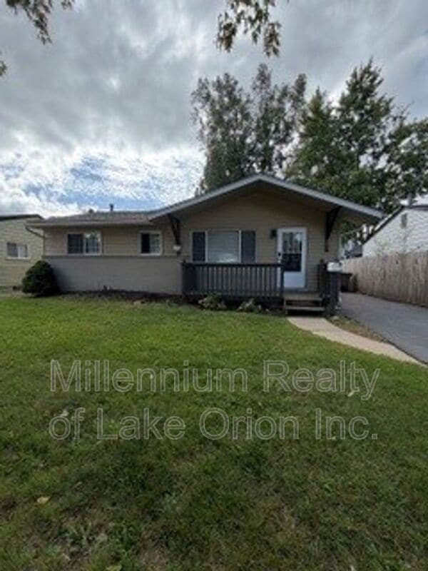 property at 291 W Yale Ave