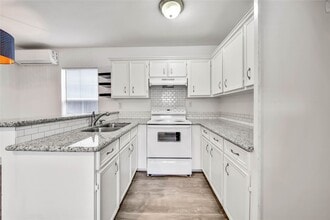 1710 Shelby St in Houston, TX - Building Photo - Building Photo