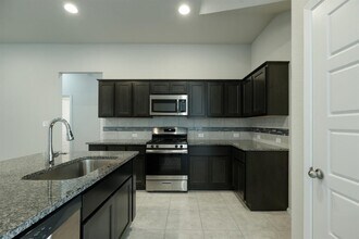 6045 Urbano Bnd in Round Rock, TX - Building Photo - Building Photo