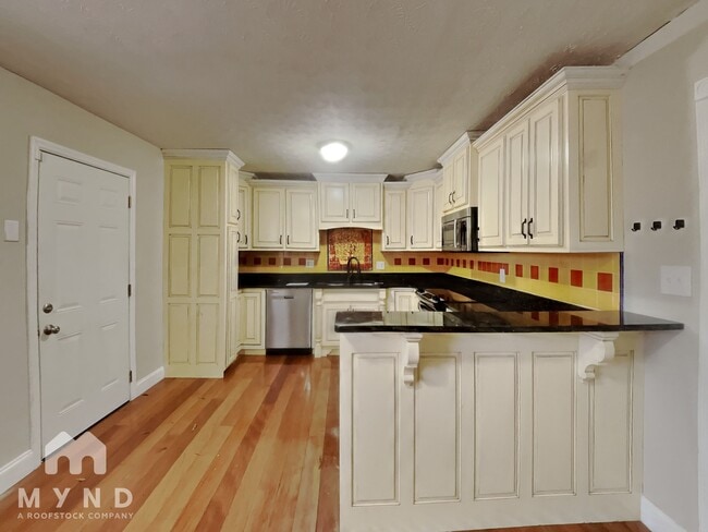 2528 Carmel Rd in Birmingham, AL - Building Photo - Building Photo