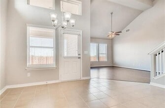 117 Mollie Dr in Hutto, TX - Building Photo - Building Photo