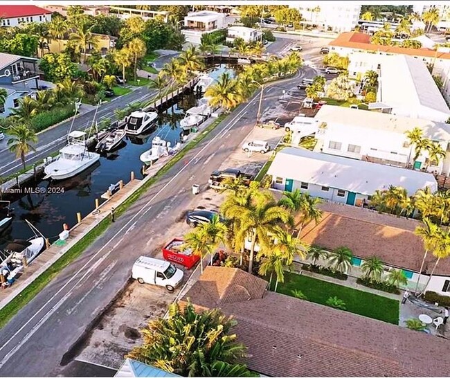property at 3208 Canal Dr