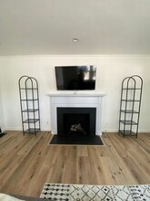 5051 Colfax Ave in Los Angeles, CA - Building Photo - Building Photo