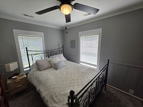 50 E Williamsburg Rd in Sandston, VA - Foto de edificio - Building Photo