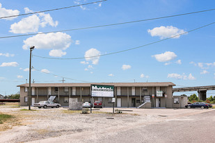 Metairie Heights Apartments