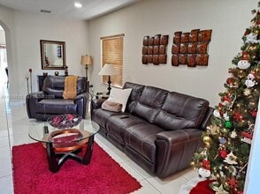 22539 SW 88th Path in Cutler Bay, FL - Building Photo - Building Photo