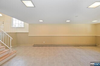 90 Maria Dr in Hillsdale, NJ - Building Photo - Building Photo