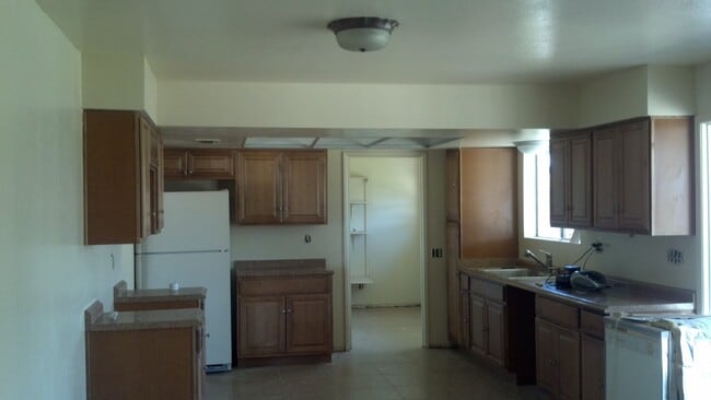 2533 E Highland St in Mesa, AZ - Building Photo - Building Photo