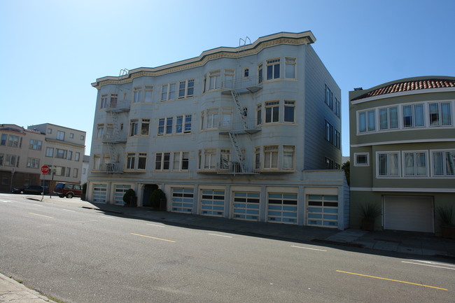 1407 Francisco St in San Francisco, CA - Building Photo - Building Photo