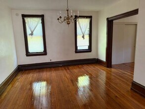 251 E 3rd St, Unit 1 in Moorestown, NJ - Building Photo - Building Photo
