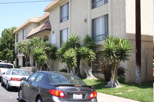 Casa Alegre Apartments in Hawthorne, CA - Building Photo - Building Photo