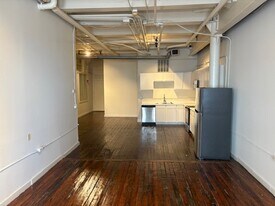 101 Crawford St in Houston, TX - Building Photo