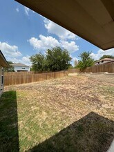 6218 Tadpole Bluff in Converse, TX - Building Photo - Building Photo