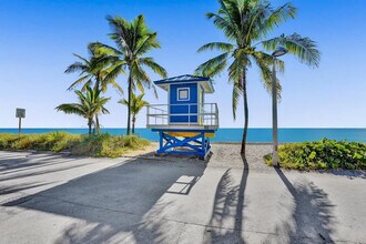 335 Desoto St in Hollywood, FL - Building Photo - Building Photo