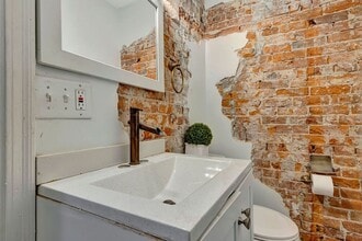 1009 Scott St in Covington, KY - Building Photo - Building Photo