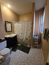 1165 Commonwealth Ave, Unit 5 in Boston, MA - Building Photo - Building Photo