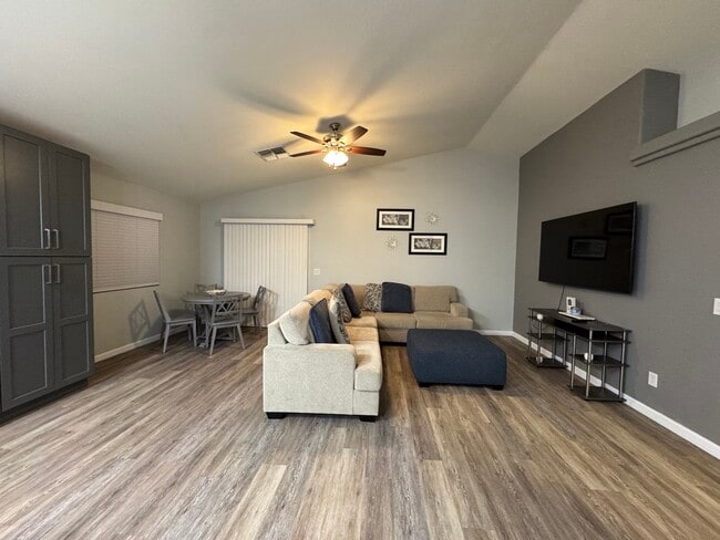 23237 W Yavapai St in Buckeye, AZ - Building Photo - Building Photo