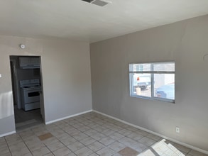 216 E 2nd Ave in Mesa, AZ - Building Photo - Building Photo