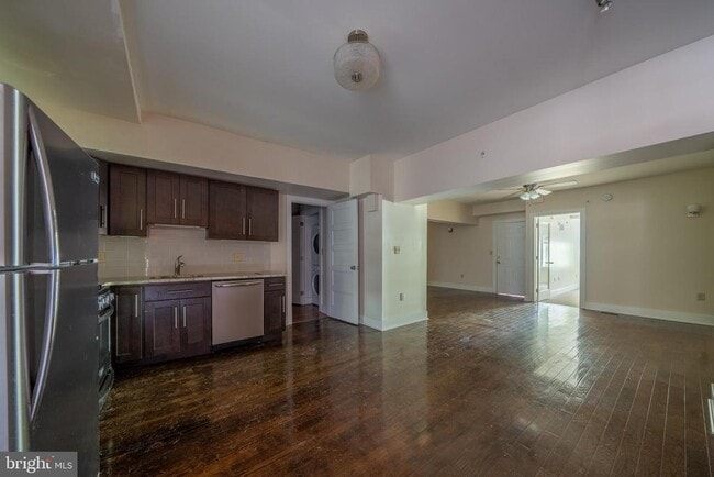 344 W Gay St in West Chester, PA - Building Photo - Building Photo