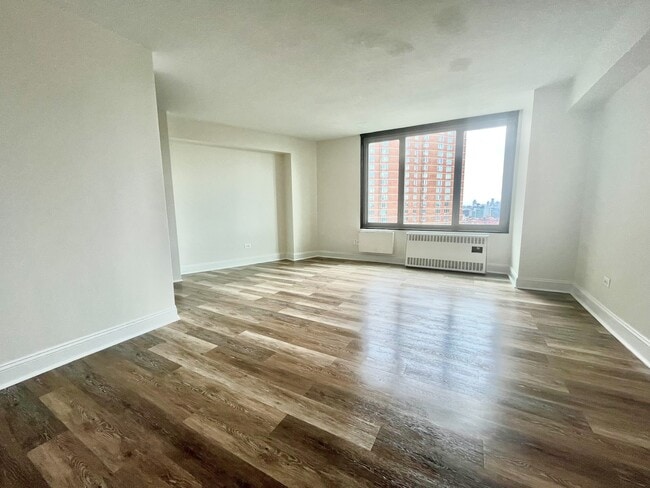 3333 Broadway