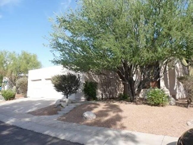 property at 9802 N Camino Vado