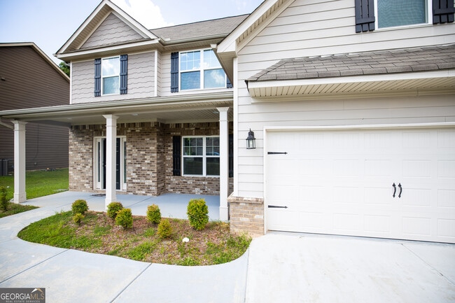 7955 Pikefarm Trl in Fairburn, GA - Building Photo - Building Photo