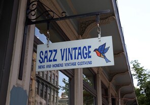 304 Arch St in Philadelphia, PA - Building Photo