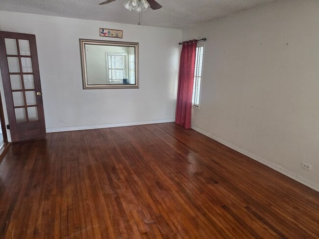 507 Westminster Ave in San Antonio, TX - Building Photo - Building Photo