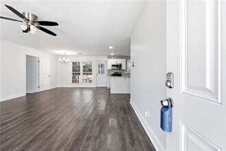 2535 Ridgecrest Dr NW in Kennesaw, GA - Building Photo - Building Photo