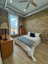 601 Green Bay Rd, Unit 201 in Wilmette, IL - Building Photo - Building Photo