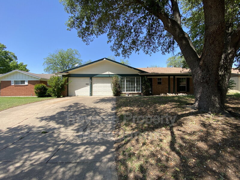 2720 Larkin Ave in Fort Worth, TX - Building Photo