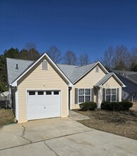 942 Maple Leaf Ridge in Jonesboro, GA - Building Photo - Building Photo