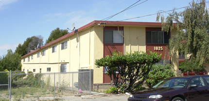 1025 E 22nd St in Oakland, CA - Building Photo - Building Photo