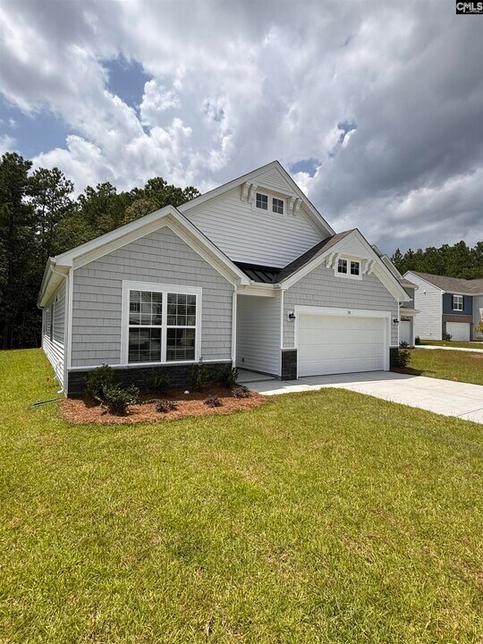 138 Parkwood Ct in Camden, SC - Building Photo