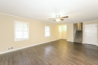 1560 Cherry Hill Ct SW in Conyers, GA - Foto de edificio - Building Photo