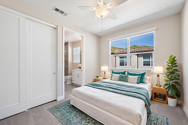 4448 Paxton Pl in Calabasas, CA - Building Photo - Building Photo