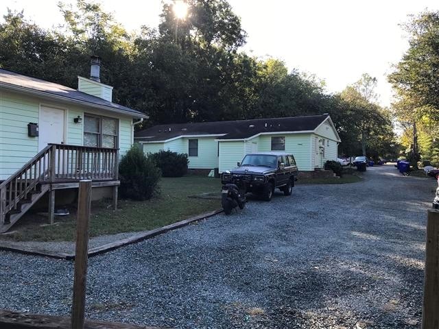 109 Cameron Ct in Chapel Hill, NC - Building Photo