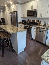 516 S Montford Ave photo'