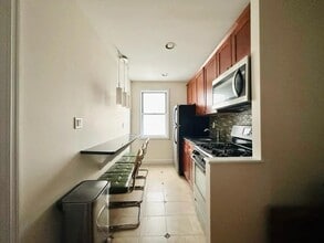 430 Hawthorne St in Brooklyn, NY - Building Photo - Building Photo