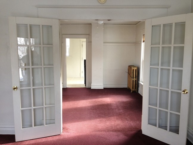 526 E 7th St, Unit 2 in Duluth, MN - Building Photo - Building Photo