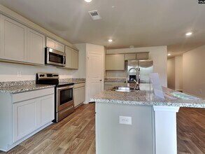 308 Crooked Pne Ct in Columbia, SC - Building Photo - Building Photo