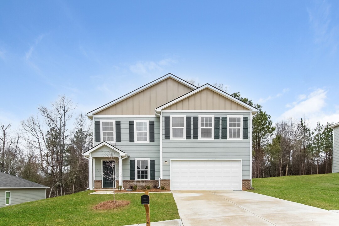 205 Cheyenne Way in Lizella, GA - Foto de edificio