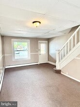 894 South St in Pottstown, PA - Foto de edificio - Building Photo