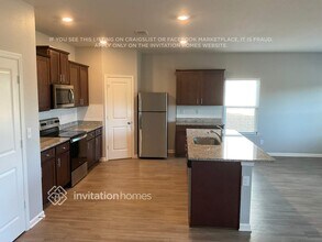 649 Gleaner Wy in Locust Grove, GA - Foto de edificio - Building Photo