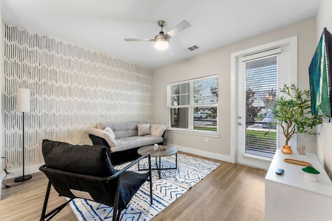 12595 Windy Pointe Lp in Orlando, FL - Building Photo