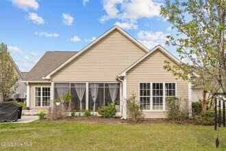 506 Azalea Dr in Hampstead, NC - Building Photo - Building Photo